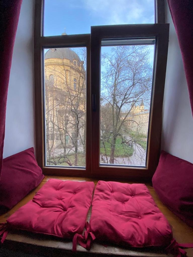 Museum Apartments Lviv Buitenkant foto